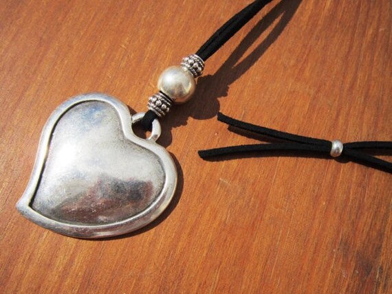 Long heart necklace deals