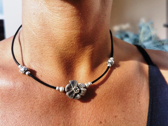 Flower necklace, womens necklace, choker necklaces, leather necklace, statement necklaces, women jewelry, necklace gifts, mothers gift