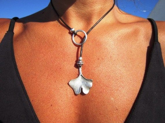 womens circle Y necklace, simple silver ginkgo lariat necklace, personalized gift, bohemian jewelry