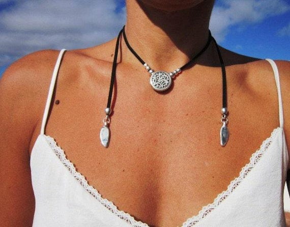 Wrap Necklace in Boho Style  Minimalist Indian Jewelry  Hippy-Inspired Design
