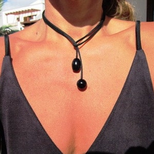 Black lariat necklace, Diane Keaton necklace Somethings Gotta Give as seen on Diane Keaton image 4
