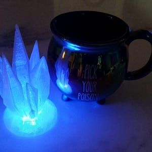 Mini 3D Printed Crystal LED Lamp – Small Color-Changing Night Light for Ambient Mood Lighting, Wireless, Tabletop Crystal Night Light