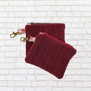 porta-chaves acolchoado, mini bolsa com zíper, forro floral de algodão, estética feminina fofa, fecho dourado, pequena bolsa bordô