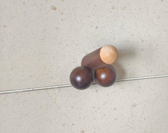 Wooden Penis Wall Hook – Funny Adult Humor Decor, Handcrafted Wall Art, Novelty Home Decoration