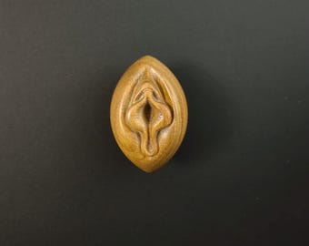 Artistic Carved Wood Sculpture – Unique Female Body Design