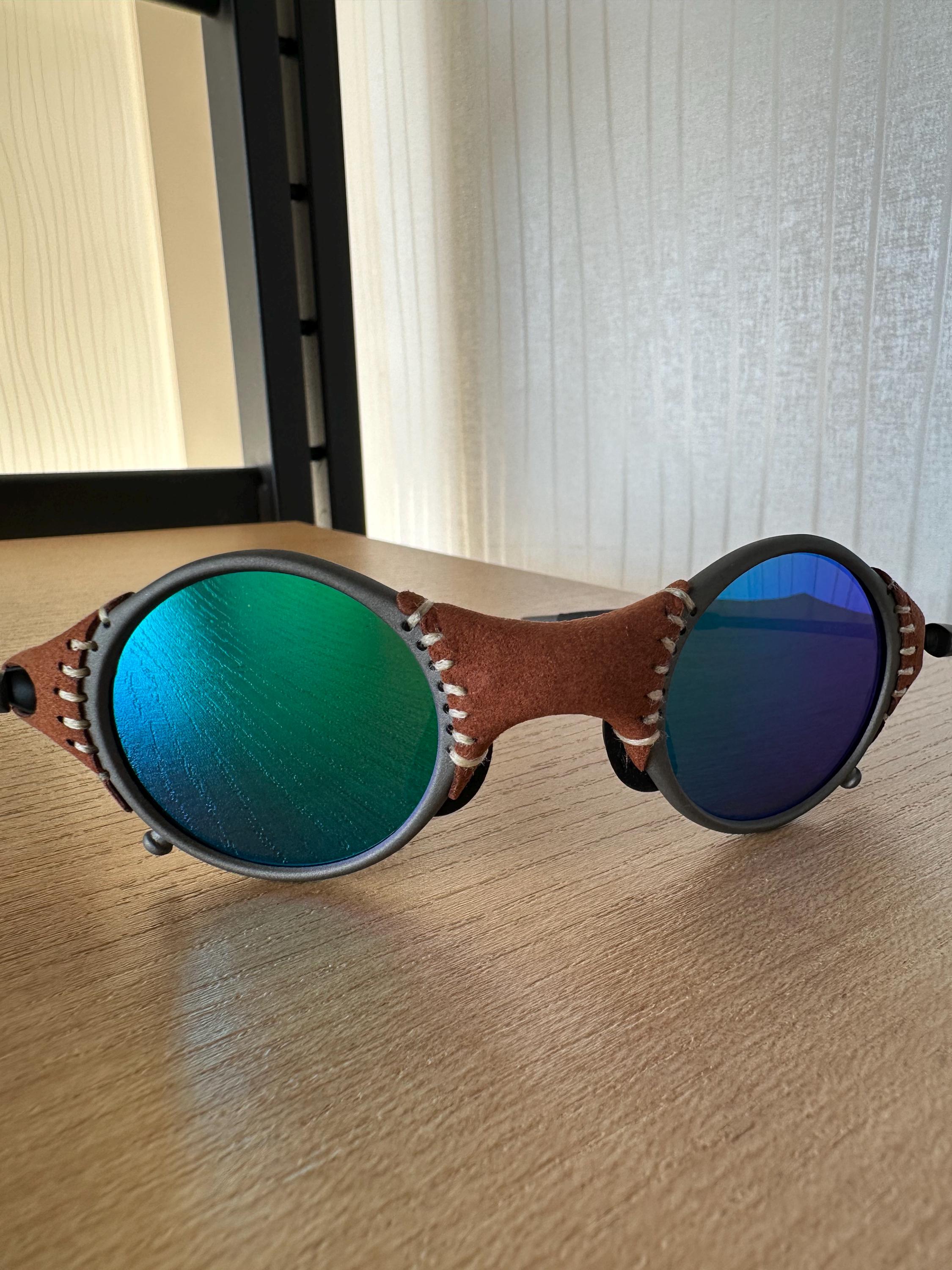 Oakley Metal Mars Sunglasses - Etsy Israel