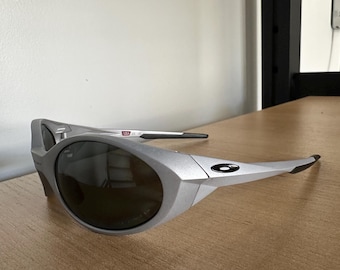 Oakley Grey Eye Jacket Redux