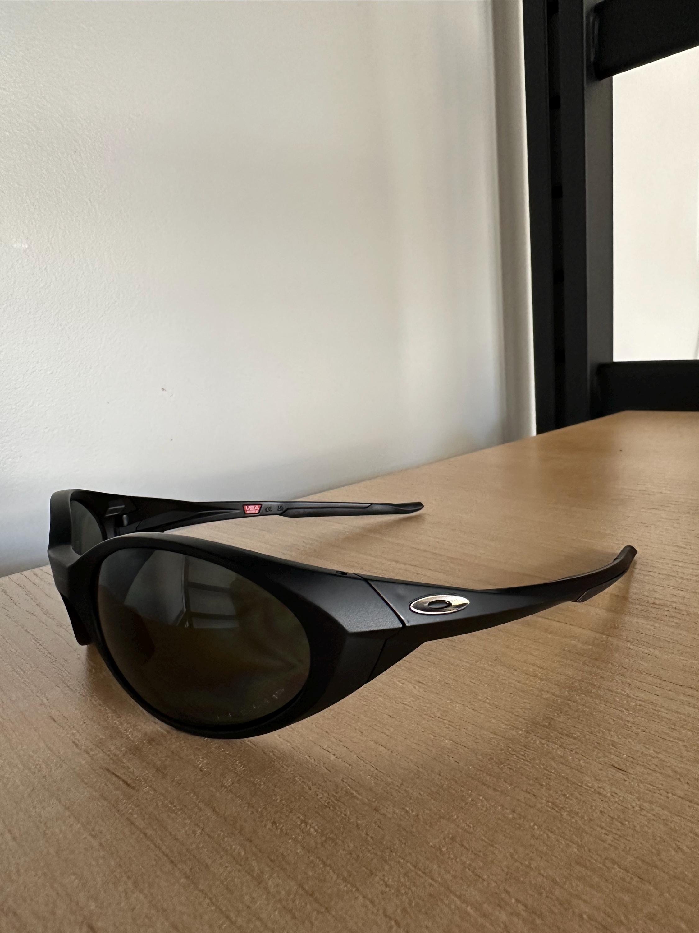 和*田様 90s vintage Oakley Oakley original Juliet sunglasses 90s Vintage Eyewear