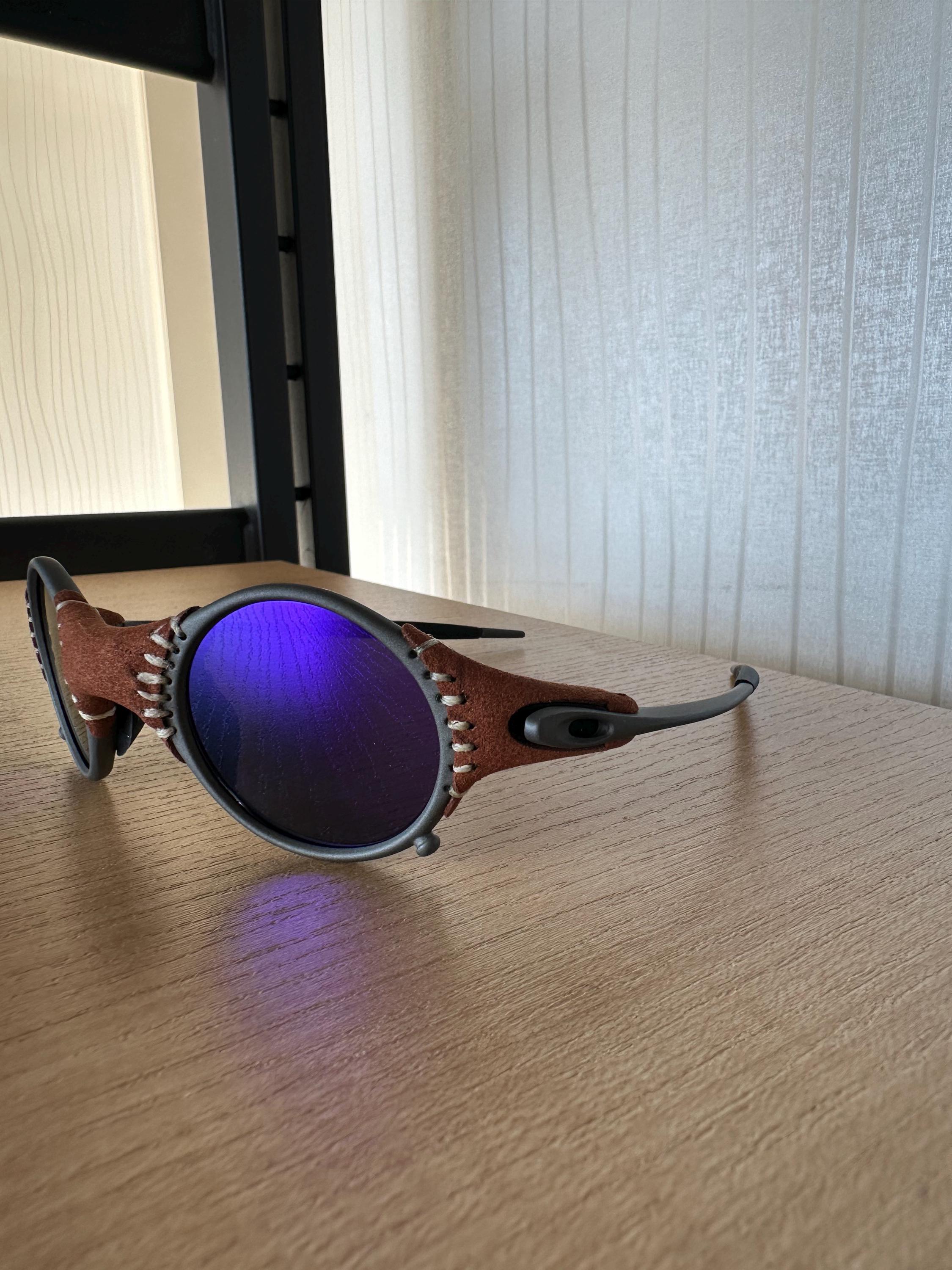 Oakley Metal Mars Sunglasses - Etsy Hong Kong