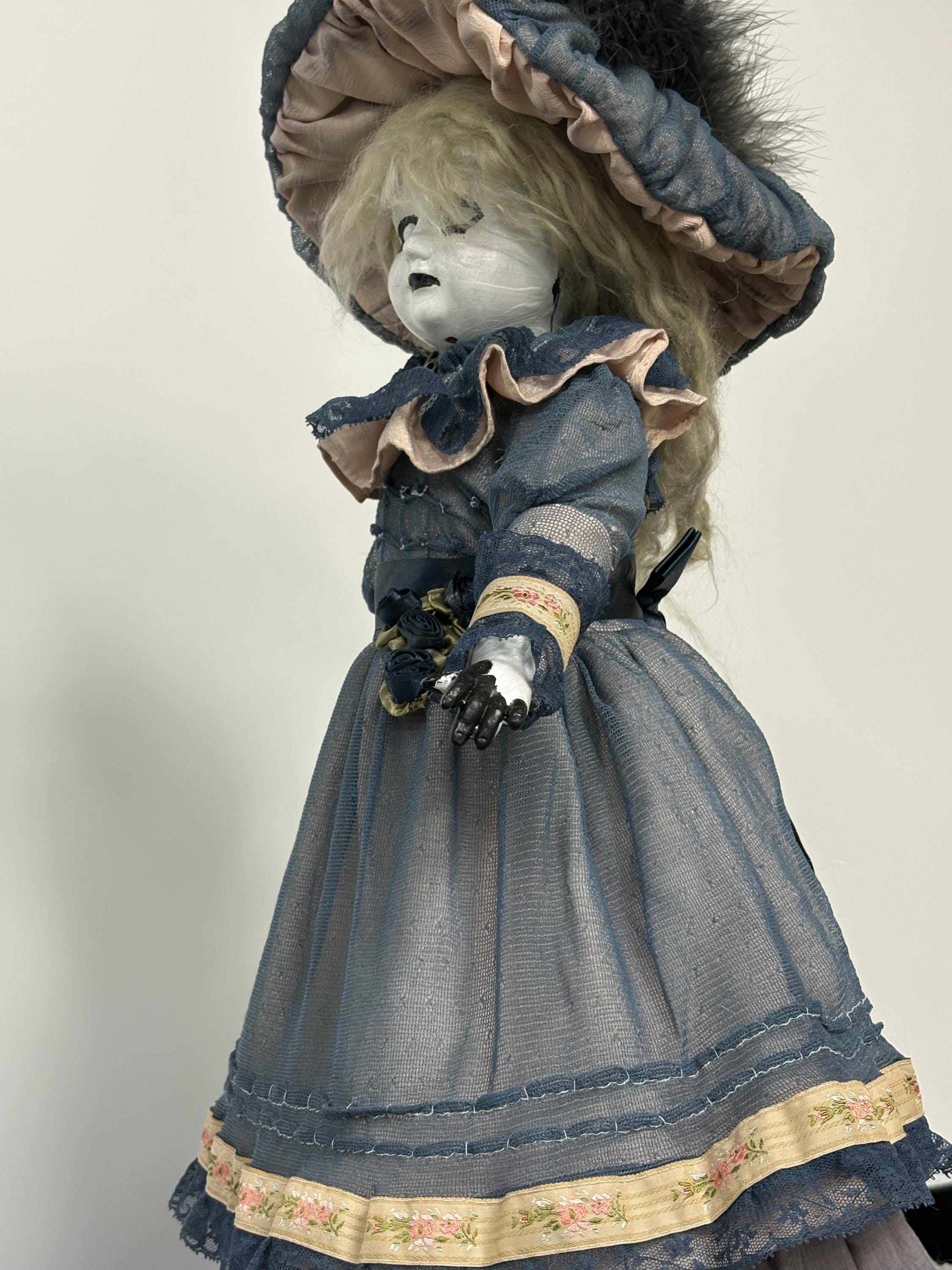 Beatrice Porcelain Doll - Etsy