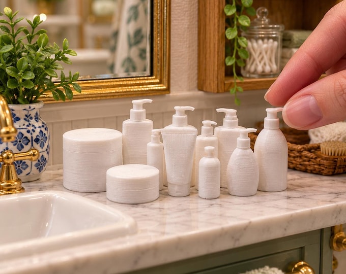 1:12 Scale Dollhouse Skincare Bottles – Miniature Bathroom Vanity Accessories