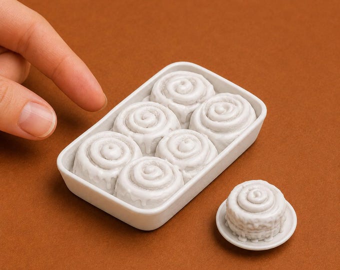 Miniature Cinnamon Roll Casserole Set | 1:12 Scale Dollhouse Food | 3D Printed Breakfast & Bakery Miniatures