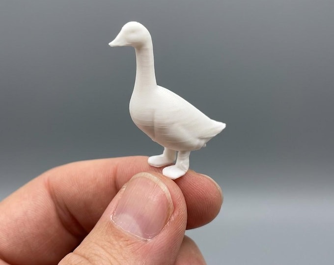 1:12 Scale Dollhouse Porch Goose – Miniature Yard Decor – 3D Printed Unpainted Goose Figure