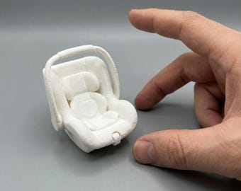 1:12 Scale Dollhouse Baby Car Seat – Adorable Mini Infant Carrier – 3D Printed – Unpainted