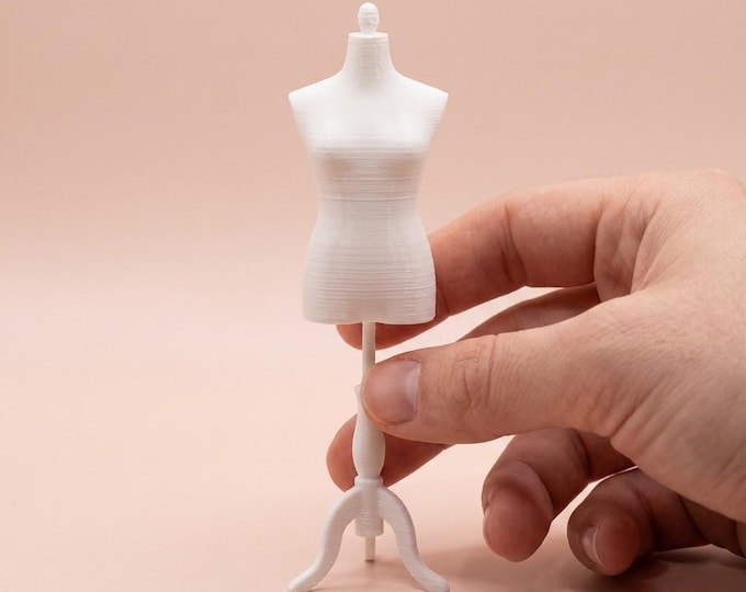 1:12 Scale Dollhouse Dressmaker’s Form – Miniature Tailor Mannequin – 3D Printed – Unpainted