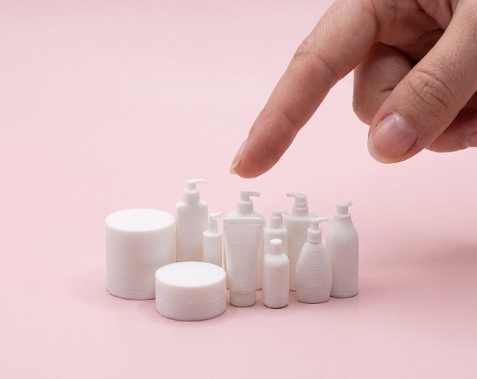 1:12 Scale Dollhouse Skincare Set – Miniature Vanity Bottles, Jars, Tubes (Unpainted)