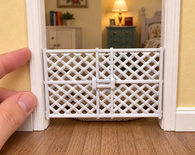 1:12 Scale Dollhouse Baby Gate, Miniature Nursery Accessory, PLA Print (Unpainted)