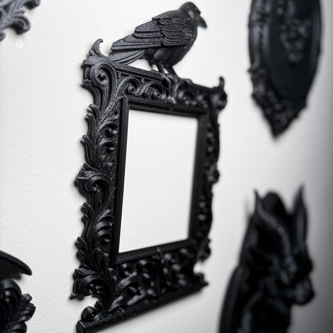 Crow Frame Raven Wall Frame | Gothic Crow Picture Frame | Witchy Dark Academia ...