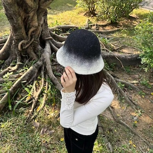 Tie Dye Wool Felted Cap, Colourful Sauna Hat, Unisex winter Hat.