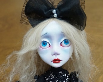 Goth Creepy Handmade Figurative Sculpture Unique Dark Gothic Sad Fantasy Poseable Clay OOAK Art Doll Yvonne