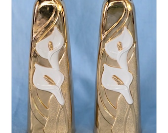 Wm A Rogers Calla Lily Bud Vases. Set of 2. Made in Japan