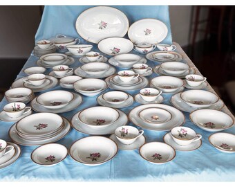 Vintage Noritake Rose Pattern 5464 Dinnerware. 12 Place Settings