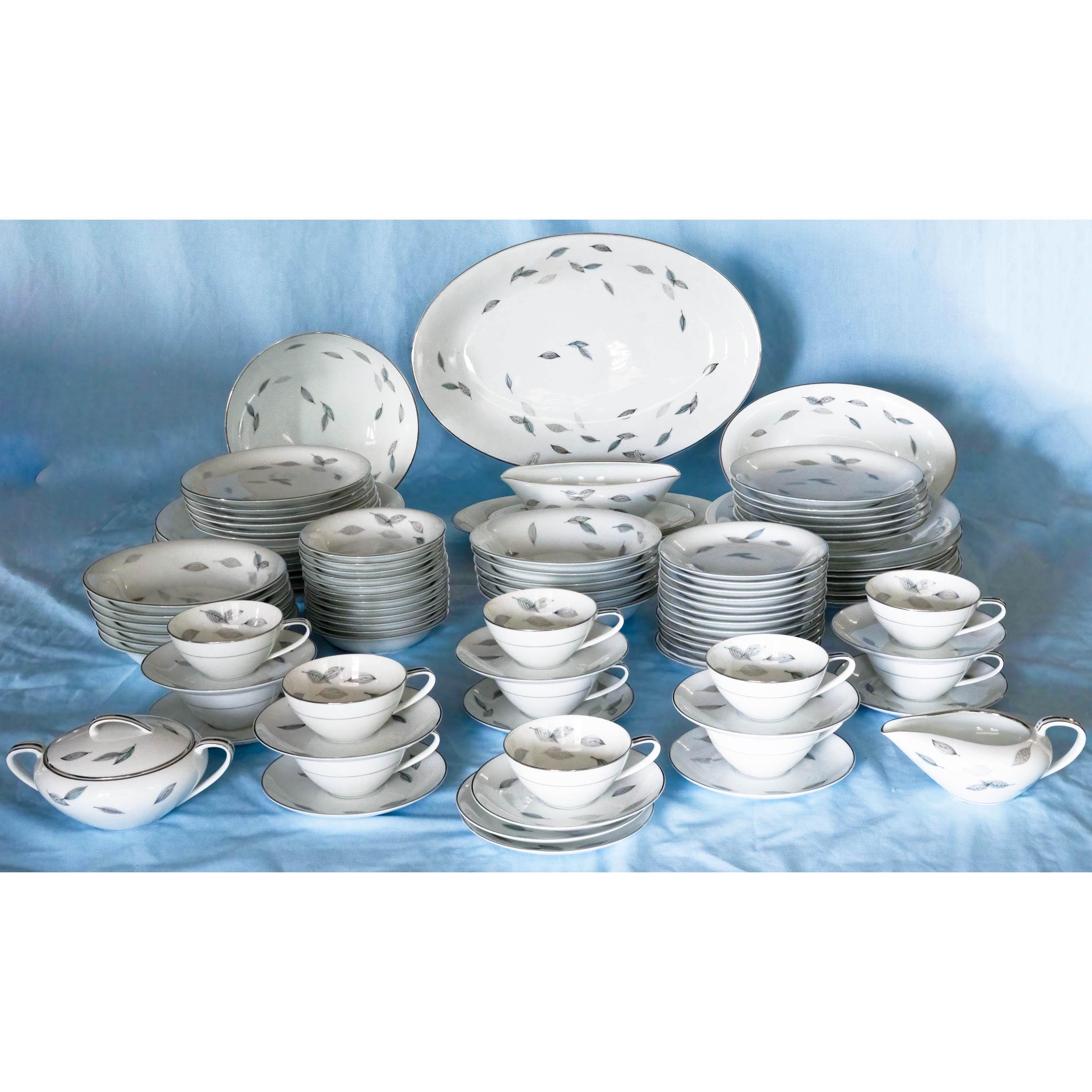 Noritake RC Pattern 276 Dinnerware. 93 Pieces. Vintage. Made in