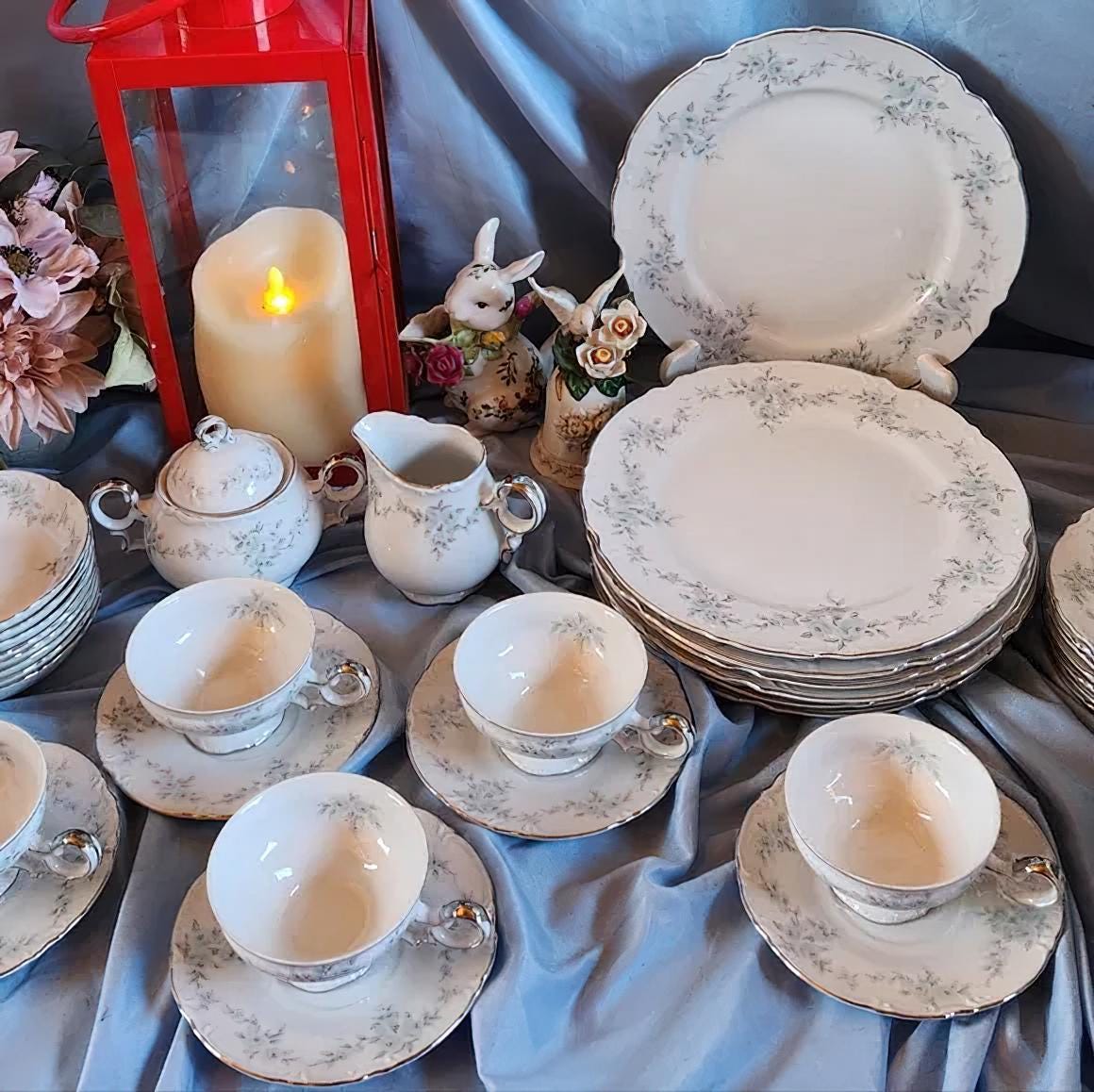 Mikasa Fine China Dinnerware Set. Barbizon 9289. 8 Place Settings