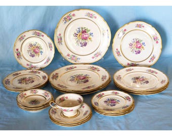 Castleton Rose Dinnerware. 23 Pieces. Vintage. Made in USA