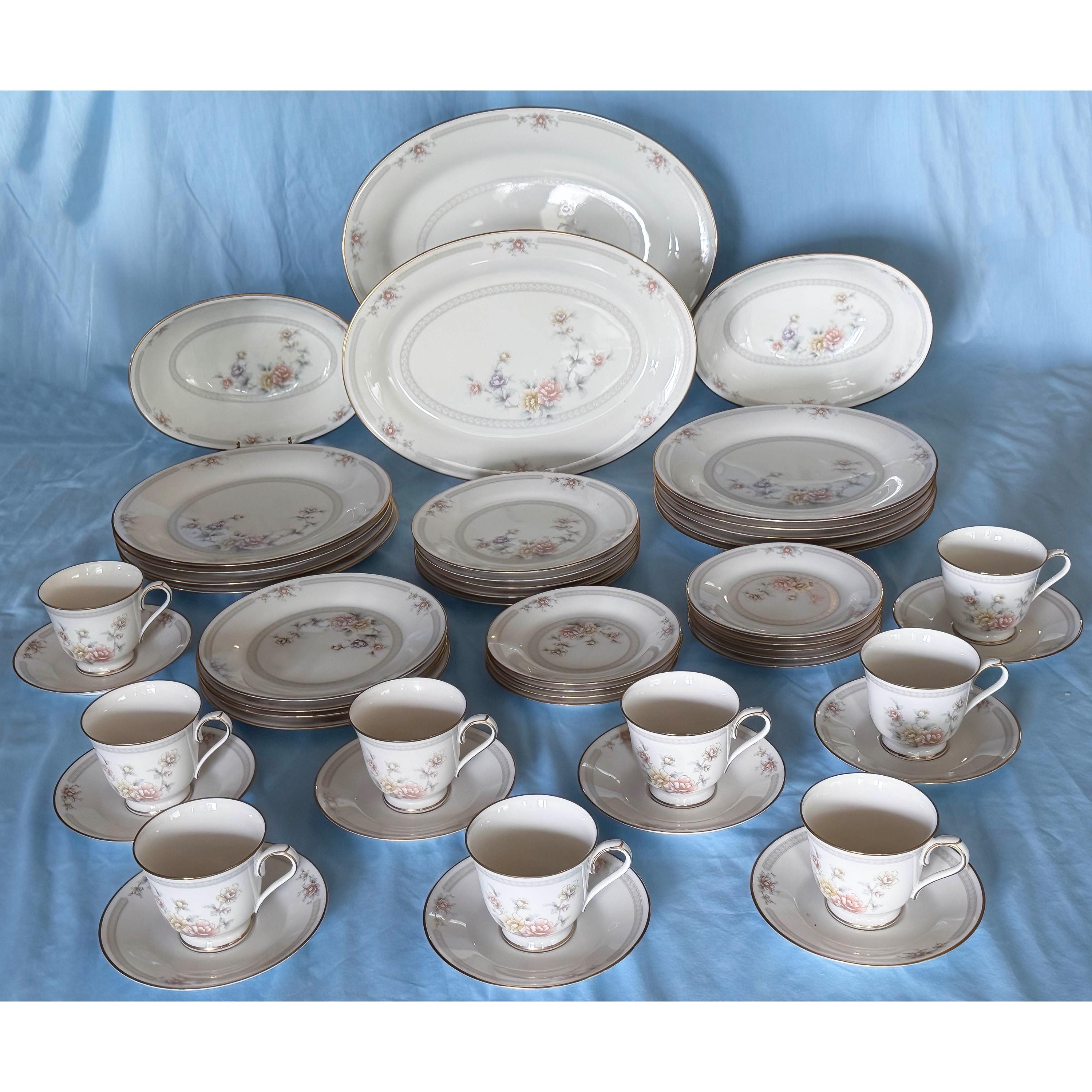 Noritake Cervantes Pattern 7261 Dinnerware. 9 Place Settings, 49