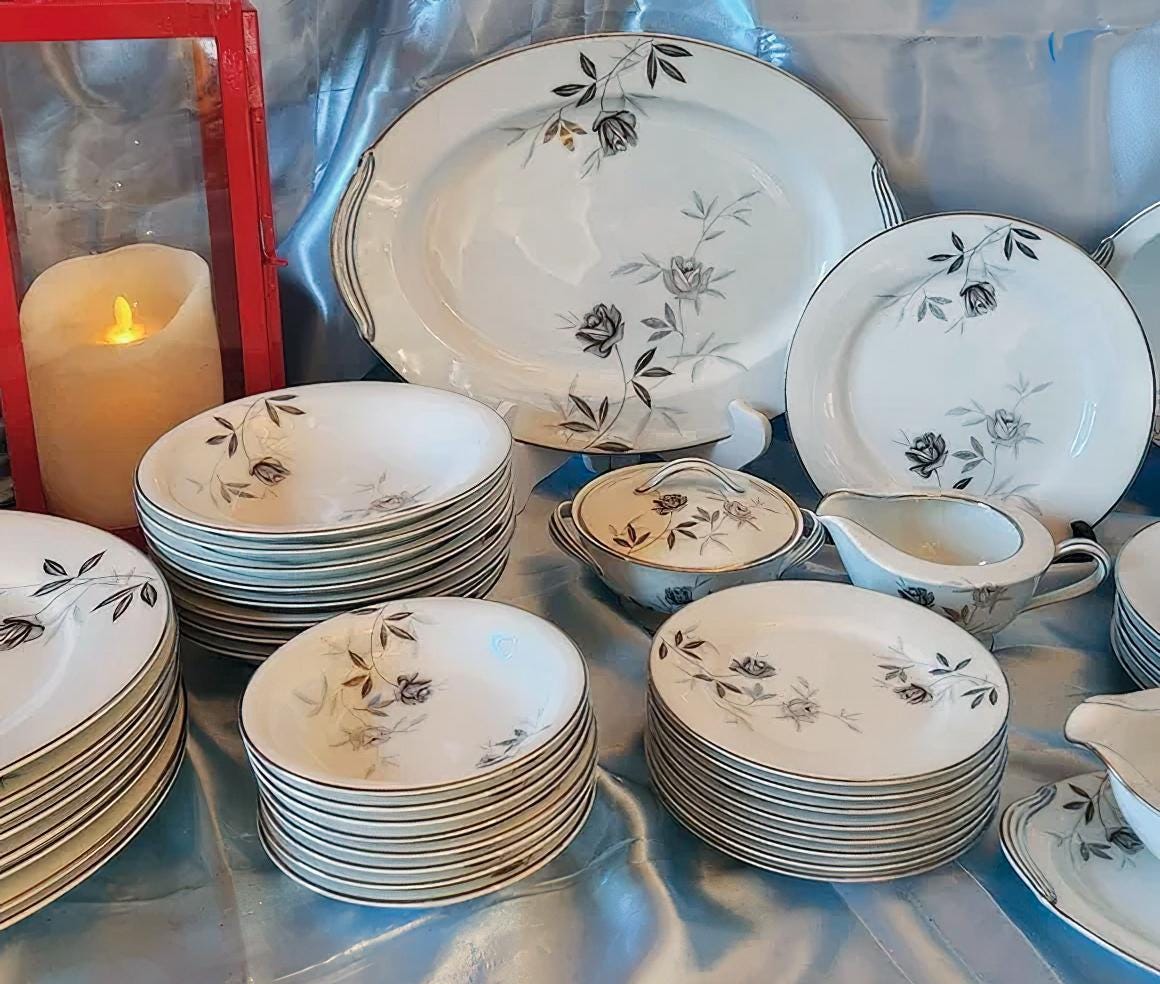 Noritake Rosamor Dinnerware Service for Vintage, Made in