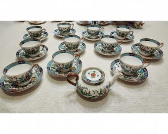 Coalport Chinese Willow Pattern Tea Set. Service for 11. Vintage. Made in England