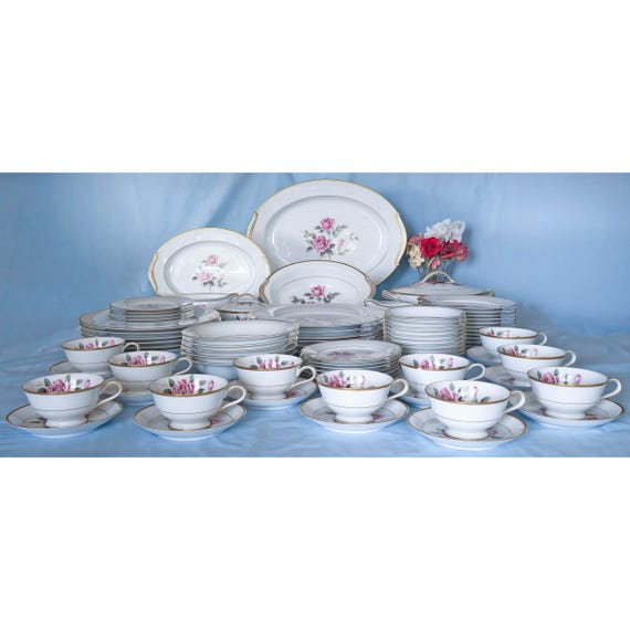 Noritake Lindrose Pattern 5234 Dinnerware. 78 Pieces. Vintage