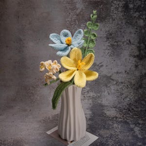 Handmade Crochet Flower Bouquet with tulip, forget-me-not, sunflower- Everlasting, Graduation, Birthday, Friend, Family, Girlfriend Gift