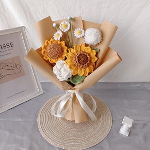 Gehaakte bloem handgemaakt boeket, lelie, roos, zonnebloem, eeuwig uniek cadeau voor haar verjaardag afstuderen terug naar school cadeau voor leraar