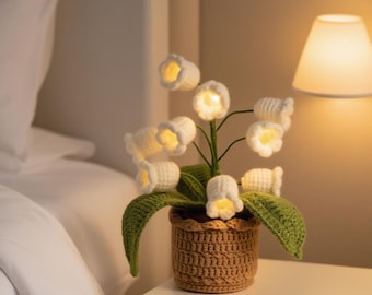Gehäkelte Maiglöckchen Nachtlampe: Handgemachte Strickblume Licht Schreibtisch Dekoration Muttertag Blitz Nacht Stand Für Immer Geschenk