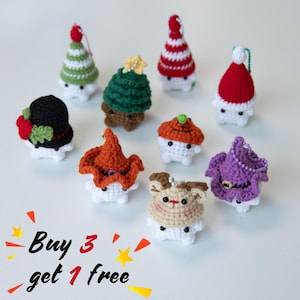 Crochet Christmas Mushroom Plushie: Amigurumi Holiday Keychain