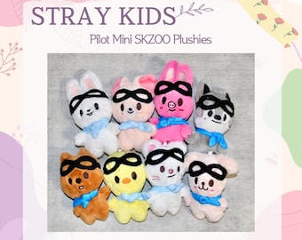 Stray Kids SKZOO Pilot Plush Keychain, Wolfchan, Bbokari, Jiniret
