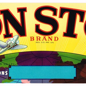 Original vintage grape crate label 1950s Stockton California Non Stop Aviation San Francisco Red Eye New York City Airplane Globe
