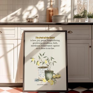 Gálatas 5:22-23 - Arte cristiano de pared para cocina, impresión vintage del Fruto del Espíritu, decoración de las Escrituras mediterráneas, póster con versículos bíblicos