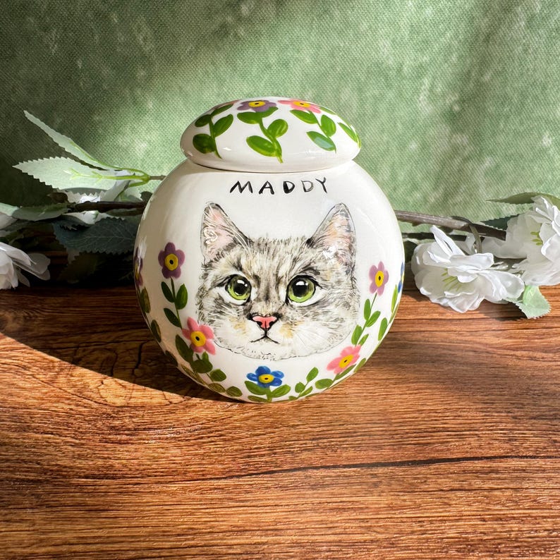 Hand-Painted Pet Portrait Urn | Personalized Ceramic Keepsake image 9