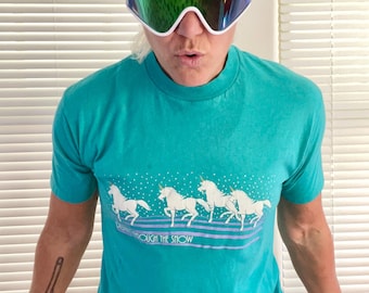 Vintage unicorn tee 80s