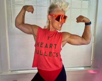 I HEART MULLETS 80s cropped tee