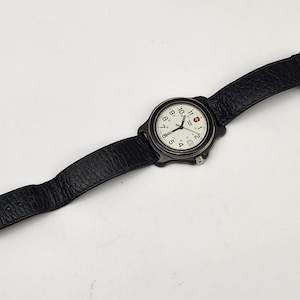 Swiss Army 330 Water Resistent Swiss Wristwatch Leather Band - New Battery image 4