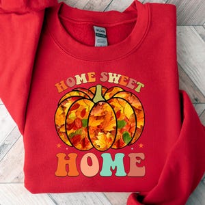 Home Sweet Home Herbst Sweatshirt | Gemütliches Herbst Kürbis Shirt | Retro Herbst Blätter Pullover | Niedliches Thanksgiving-Outfit | Herbst Vibes Rundhalsausschnitt