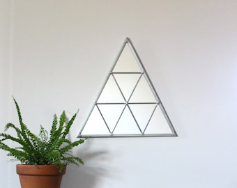 Triangle Wall Mirror Geometric / Handmade Wall Mirror Triangle Shaped Mirror Traingles Miroir Drejeck