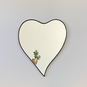 Large Heart Mirror / Handmade Wall Mirror Heart Shape Art Outline Cœur