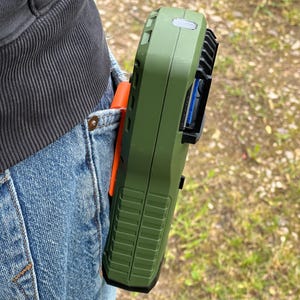 Clip de cinturón manos libres para Thermacell MR300: soporte seguro para acampar y cazar. imagen 2