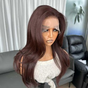 13x6 inch lace front high-quality synthetic hair wigs, reddish brown three-dimensional hair roots, adjustable mesh cap, big wave shape
