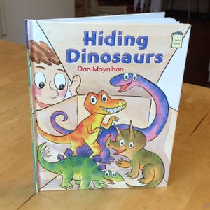 Libro infantil Dinosaurios escondidos
